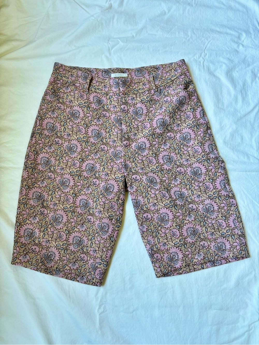 6397 Floral Paisley Print Brocade Bermuda Shorts Trouser Shorts size Medium